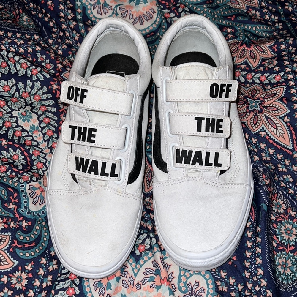 Off The Wall velcro Vans